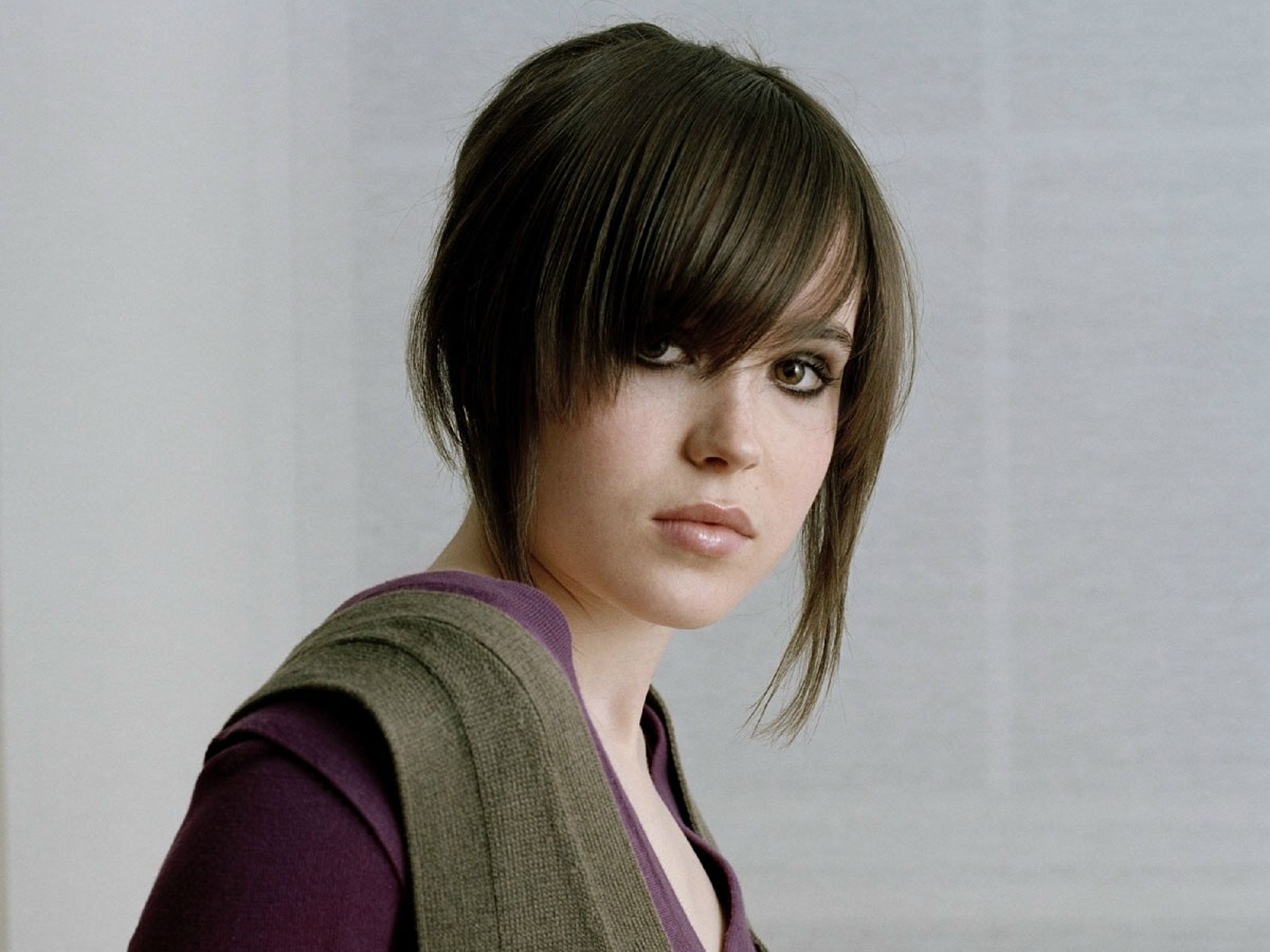 Ellen-Page-5