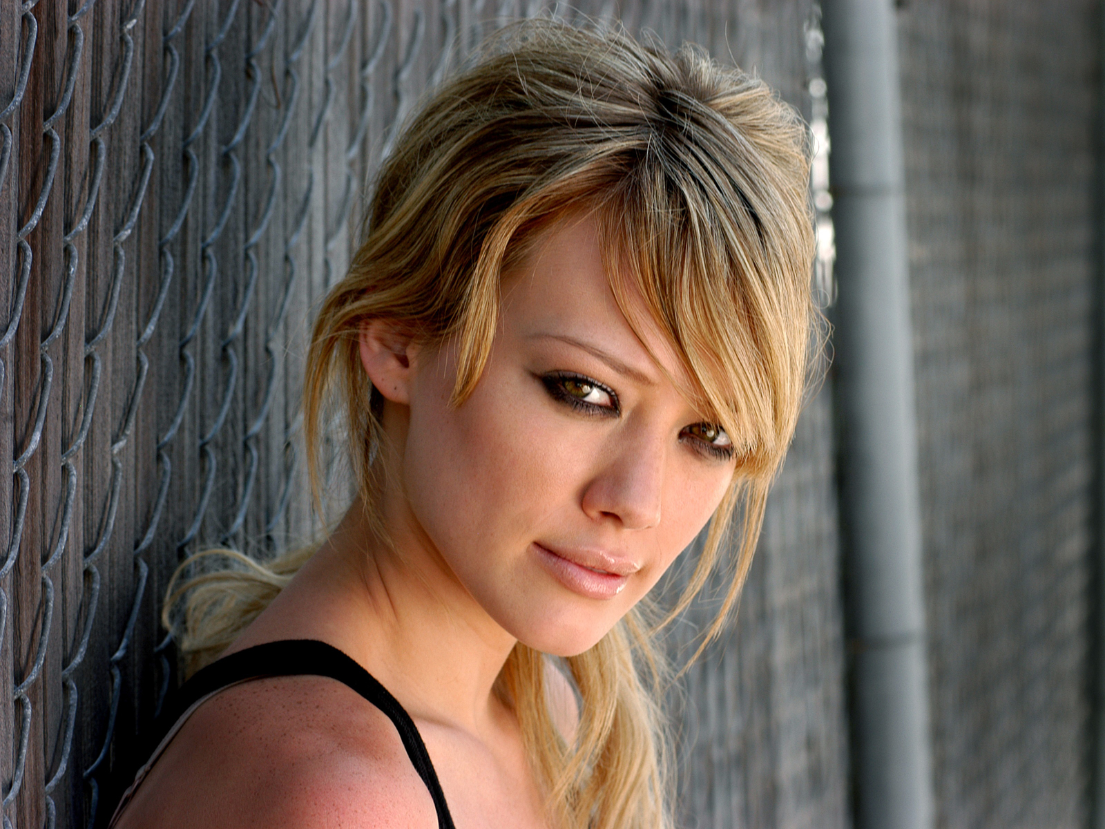 Hilary_Duff-16