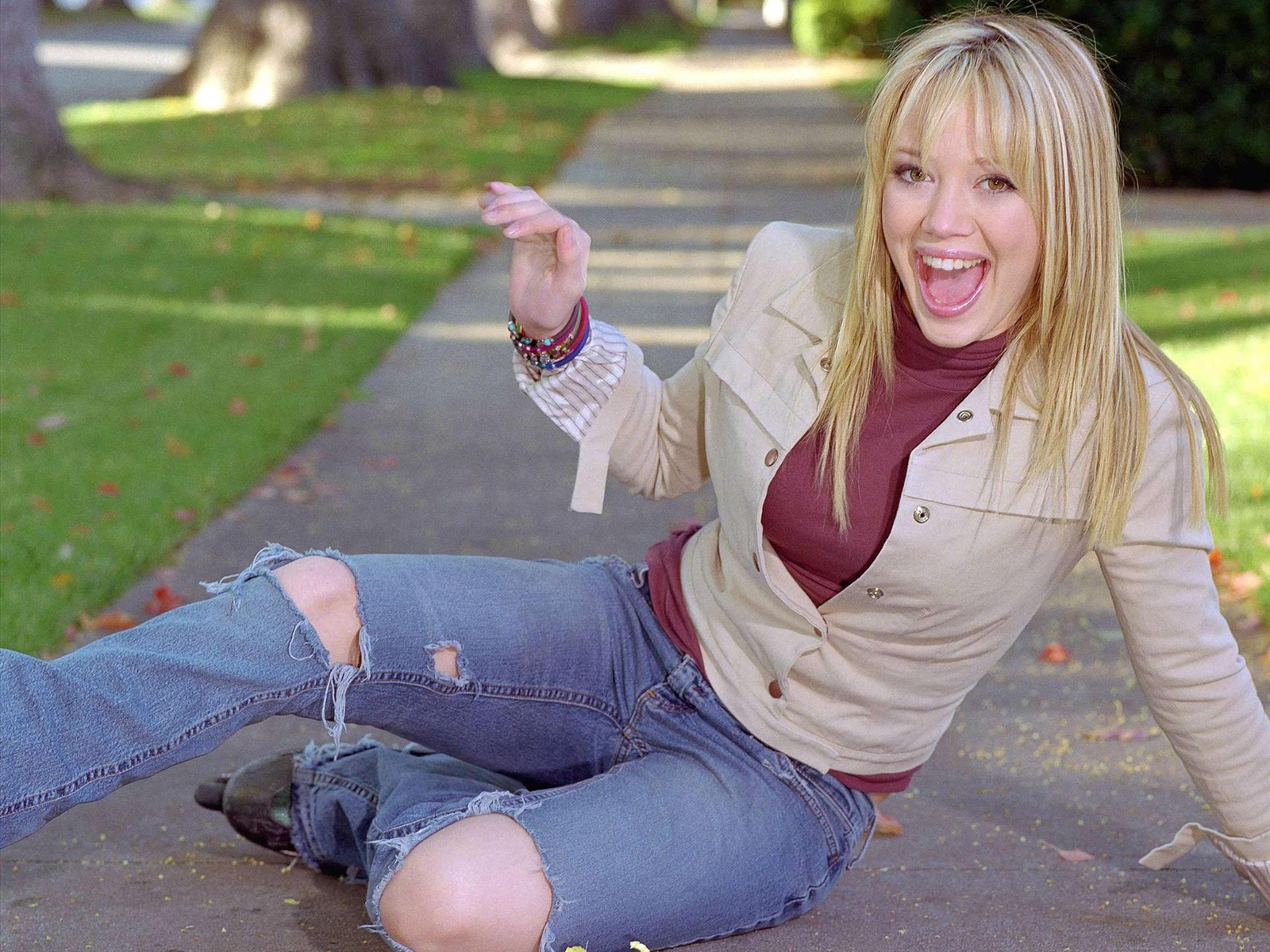 Hilary_Duff-22