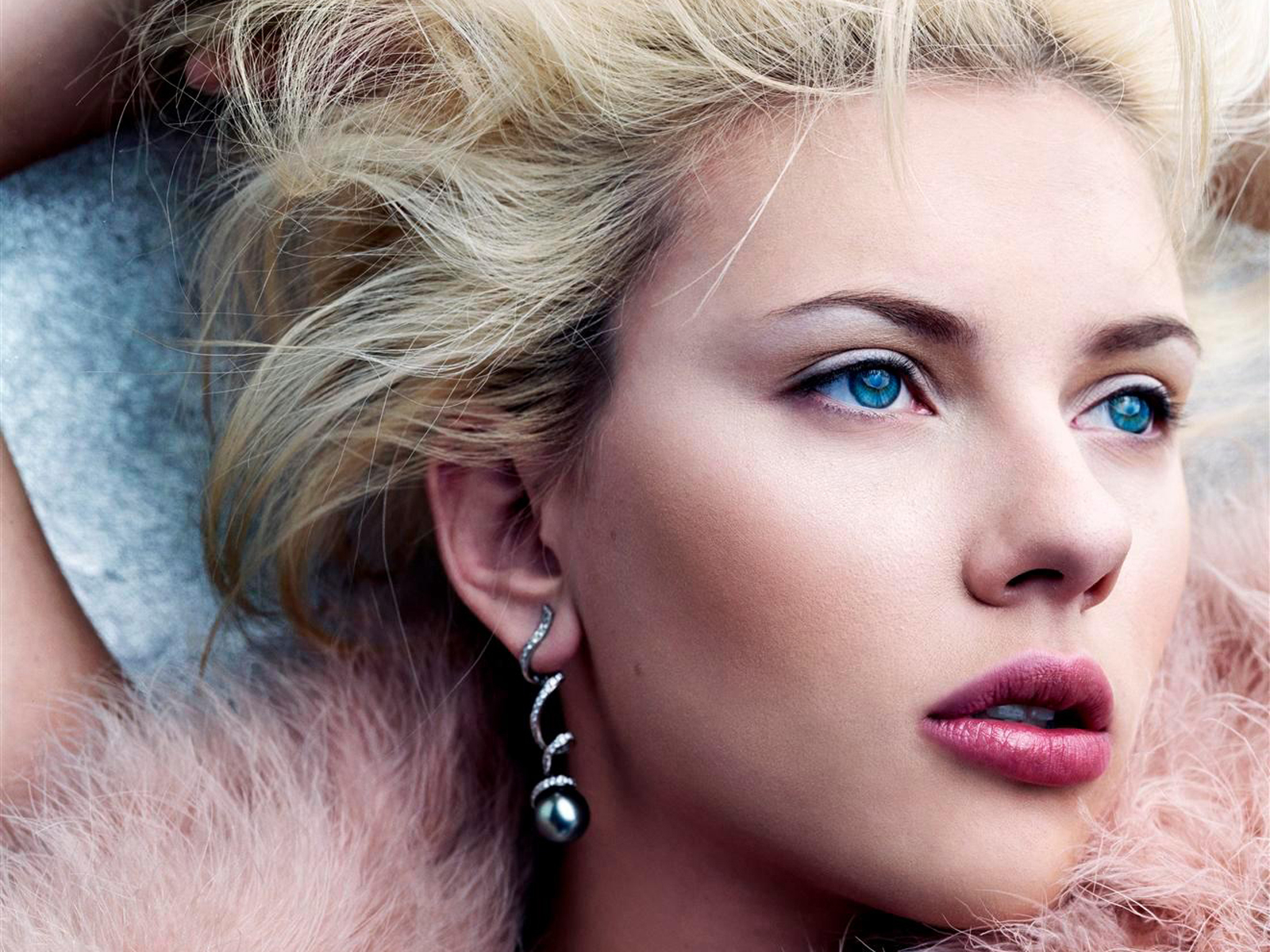 scarlett-johansson-23